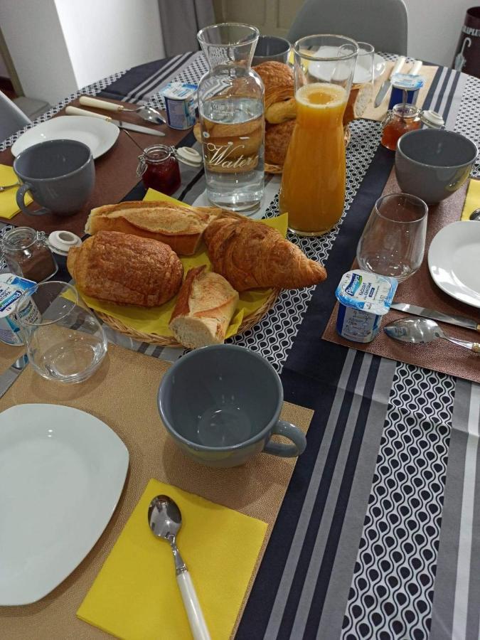 مبيت وإفطار Bouzincourt Les Muches المظهر الخارجي الصورة